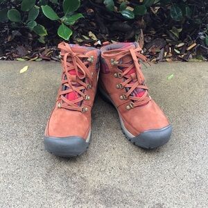 KEEN Waterproof Kaci III Winter Mid WP Insulated Snow Hiking Boots Womens